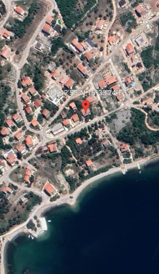 Apartment Big Blue Maslenica Exteriör bild
